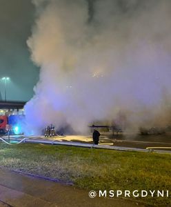 Pożar w Gdyni. W spalonej ciężarówce znaleziono ciało mężczyzny