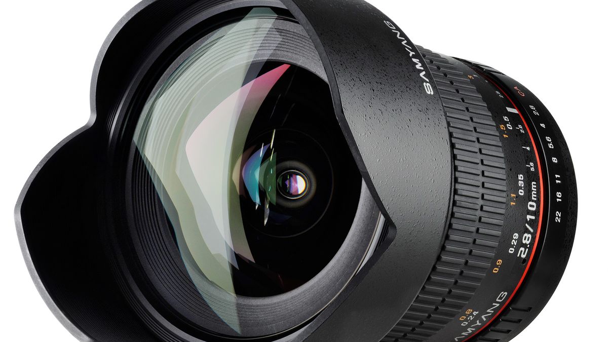 Szerokokątny Samyang 10mm 1:2.8 do aparatów z małą matrycą 1