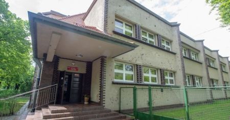 Warszawa. Będzie inwentaryzacja ponad 700 budynków oświatowych