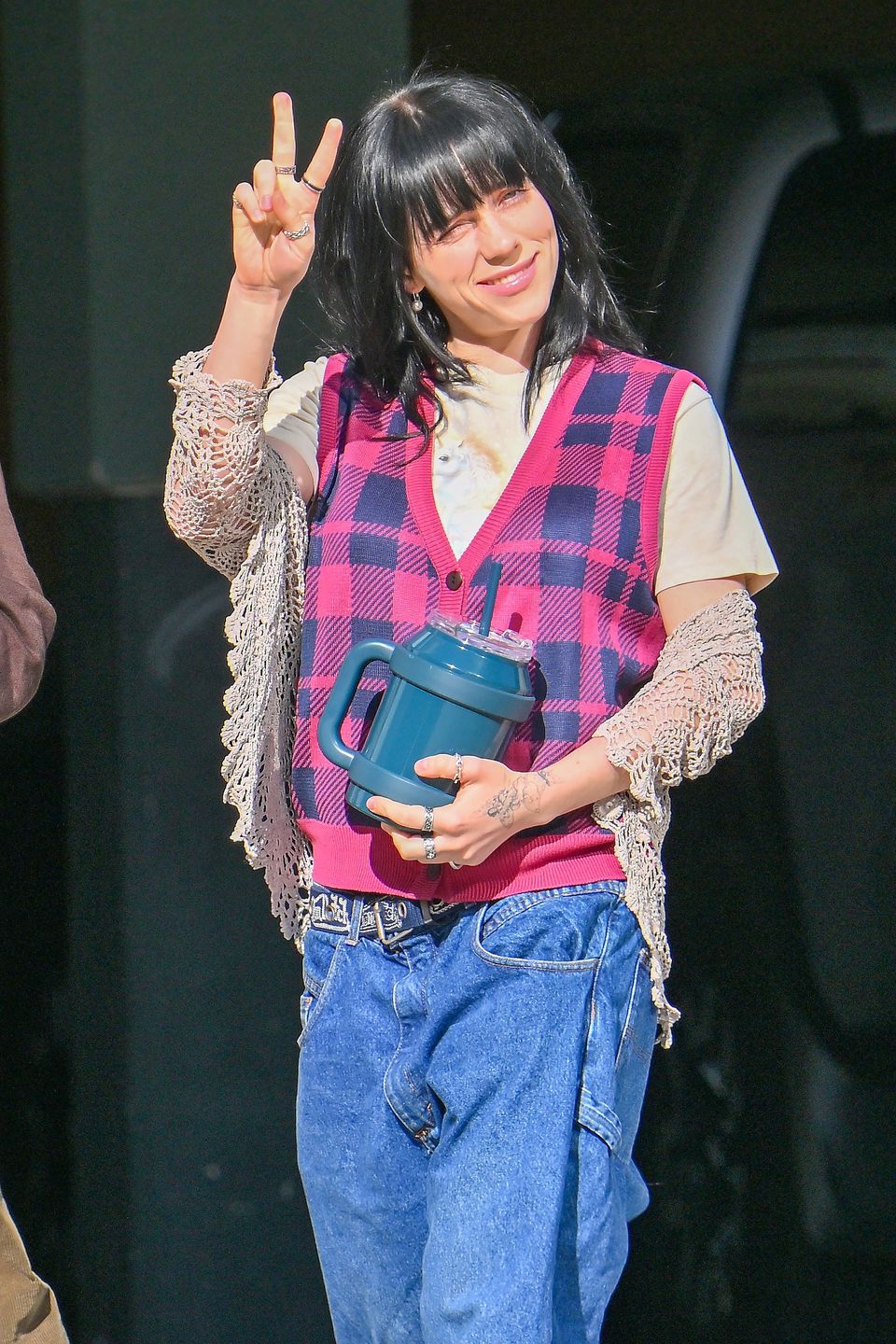 Billie Eilish maszeruje na spotkanie w towarzystwie mamy
