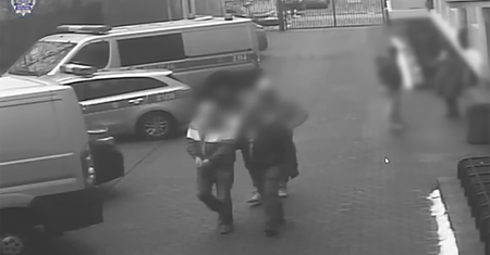 Gang trucicieli stanie przed sądem. Tak przejmowali mieszkania starszych ludzi
