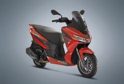 Włoski skuter na kategorię B. Debiutuje Aprilia SXR 50