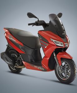 Włoski skuter na kategorię B. Debiutuje Aprilia SXR 50