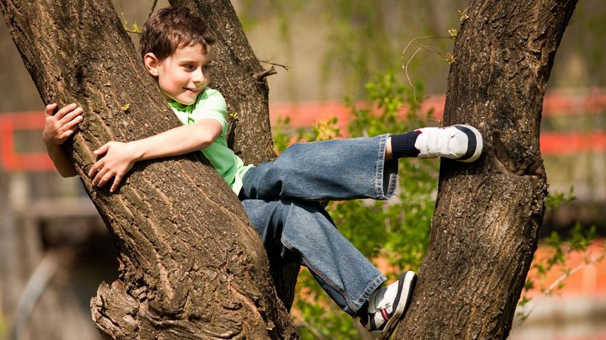 Hands off – nowa metoda wychowywania dzieci czy powrót do przeszłości?