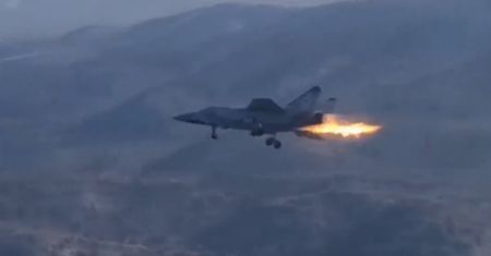 Katastrofa rosyjskiego samolotu. MiG-31 leciał i płonął w powietrzu