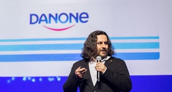 Daniel Przemęcki nowym dyrektorem marketingu Danone w Polsce