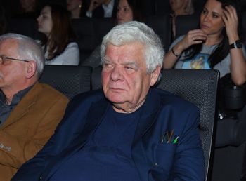 Jego głosu trudno nie rozpoznać. Mało kto wie, jaki był prywatnie