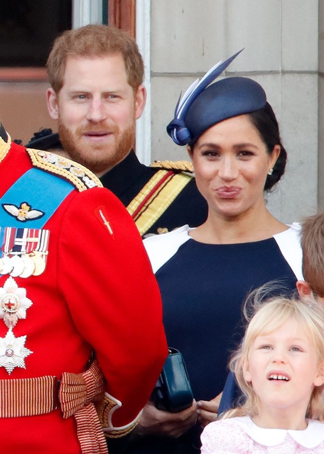 Meghan i Harry nie chcą wracać do Wielkiej Brytanii? Brytyjczycy nie pałają do nich sympatią