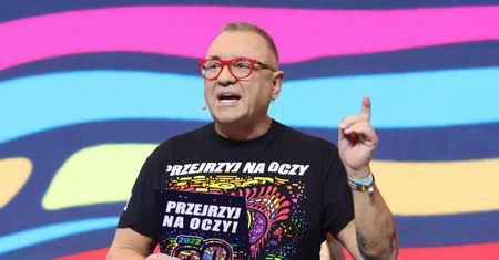 WOŚP 2022. Wielka Orkiestra Świątecznej Pomocy gra po raz 30. Jaka jest kwota? [Relacja na żywo]