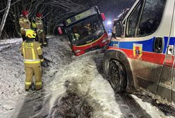 Koszmar na drodze. Autobus wypadł z trasy
