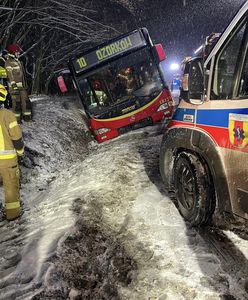 Koszmar na drodze. Autobus wypadł z trasy