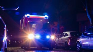 Dolnośląskie: Bus przewrócił się na S3. Kierowca jechał za szybko