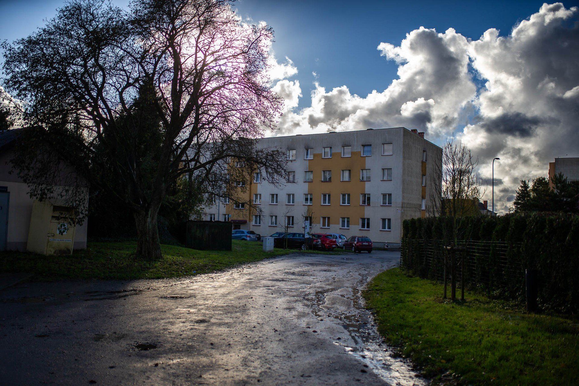 Ulica Lipowa w Słupsku. Mieszkańcy chcieliby lepszej nawierzchni.
