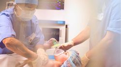 Rośnie liczba dzieci, u których wykryto tajemnicze zapalenie wątroby. Przyczyną może być COVID-19 (WIDEO)