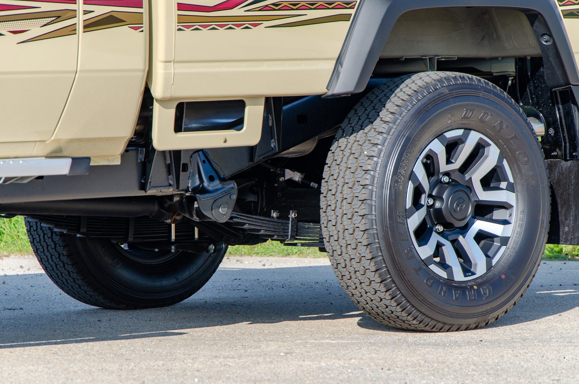 Toyota Land Cruiser 70