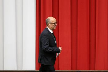 To koniec serialu o Czarzastym? Koalicjanci nie są zachwyceni poczynaniami lidera Lewicy