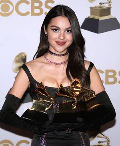 Wyniki Grammy 2022. 19-latka była sensacją gali. Trzy razy wchodziła na scenę
