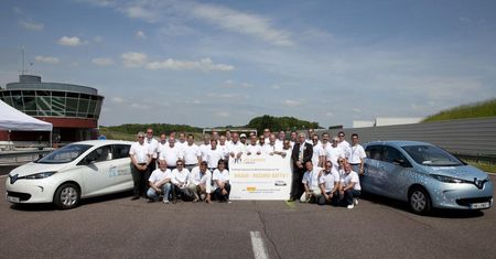1618 km samochodem elektrycznym – Renault Zoe ustanawia rekord!
