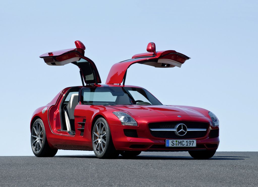 Mercedes SLS AMG - supertest