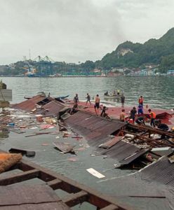 Trzęsienie ziemi w Indonezji. Zawaliła się pływająca restauracja