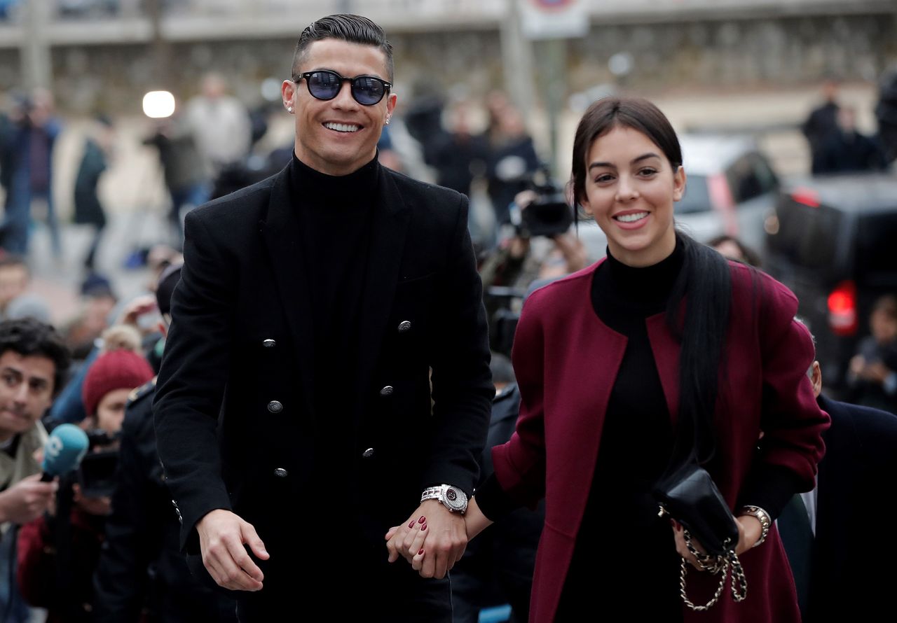 Cristiano Ronaldo i Georgina Rodriguez spodziewają się bliźniąt! 