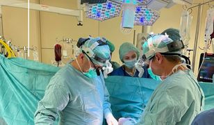 Niesamowita historia z Łodzi. Drut przebił serce chłopca, uratowali go lekarze