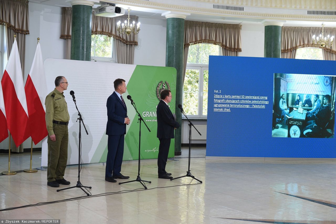 Konferencja MSWiA, MON i SG odbiła się szerokim echem i wywołała ogromne oburzenie 