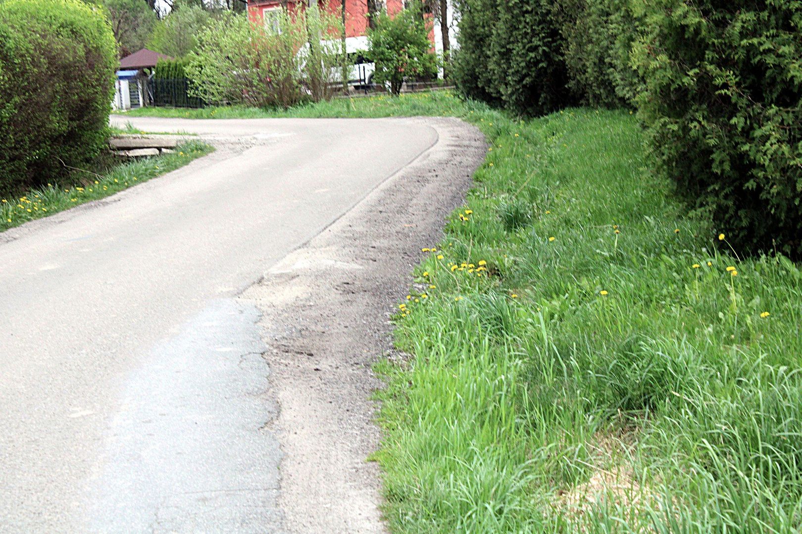 Etap drugi rozpocznie się od rozbiórki starego i budowy nowego mostu, przebudowany zostanie także 250 m odcinek drogi
