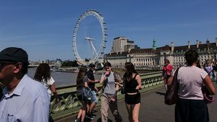 Polacy mogą stracić świadczenia w UK. Lider sondaży chce zmian