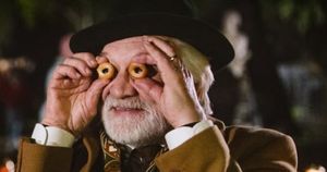 Andrzej Seweryn w "Hanehes"