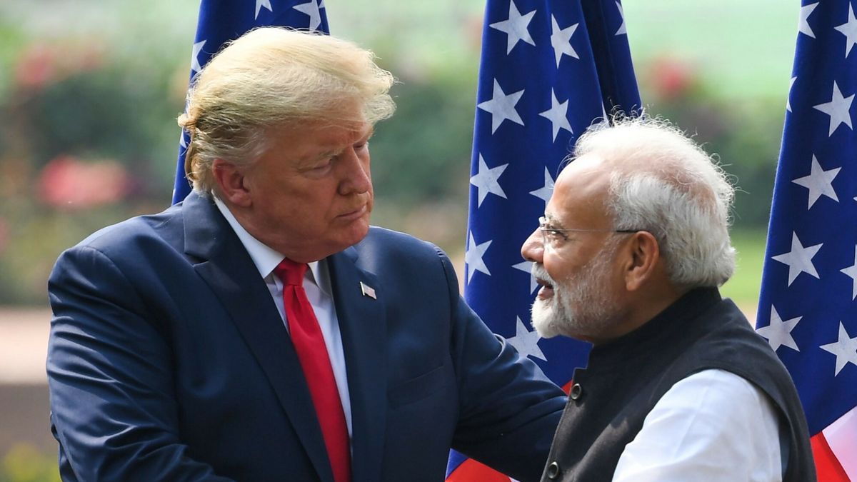 Temporary
US President Donald Trump (L) shaeks hands with India's Prime Minister Narendra Modi listens during a joint press conference at Hyderabad House in New Delhi on February 25, 2020. (Photo by Prakash SINGH / AFP)
PRAKASH SINGH