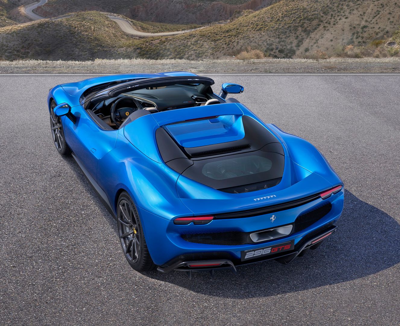Ferrari 296 GTS (2022)