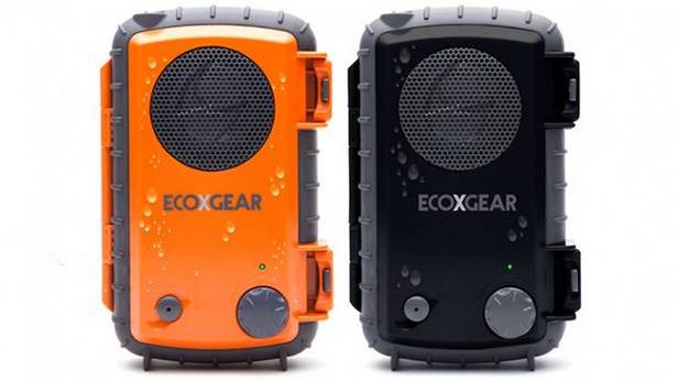 Obudowa ECOXPRO sprawi, że telefon będzie zawsze suchy, ale nie cichy 1