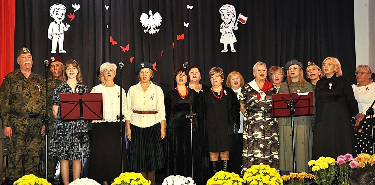 Poręba Wielka: Niepodległość Pieśnią Opowiedziana. Wzruszający koncert