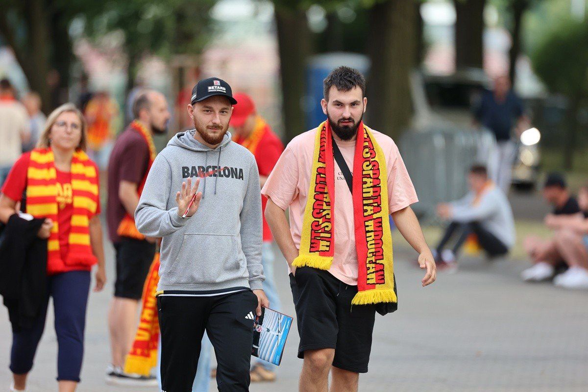 Kibice na meczu Betard Sparty Wrocław