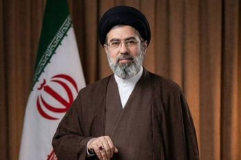 Chamenei wreszcie przemówił. Wezwał do blokady i grozi atakami