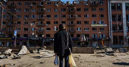 "Internat" Serhija Żadana. Wstrząsający obraz wojny w Ukrainie. Dziś odbiera się go jeszcze mocniej