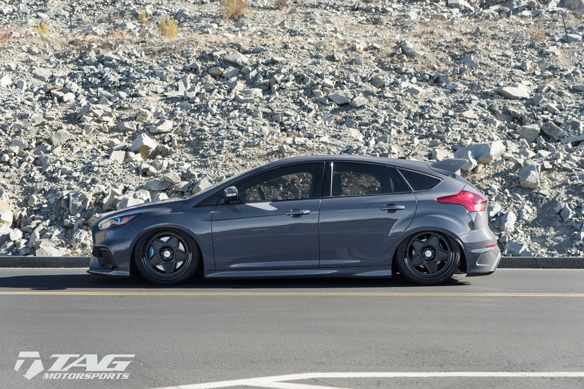 Ford Focus RS po zbyt radykalnym obniżeniu