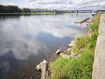 Mobilizują do oczyszczenia Wisły z ton odpadów. "Wisła potrzebuje naszej pomocy"