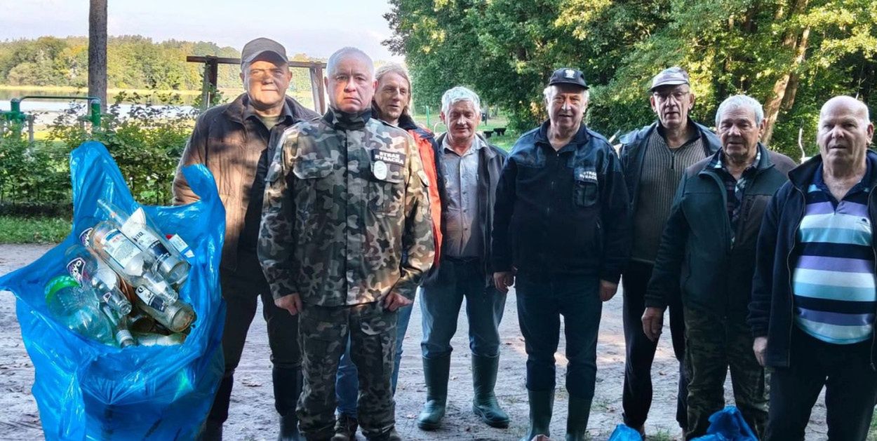 Bytów: Śmieciowy dobry uczynek radnego Borzyszkowskiego