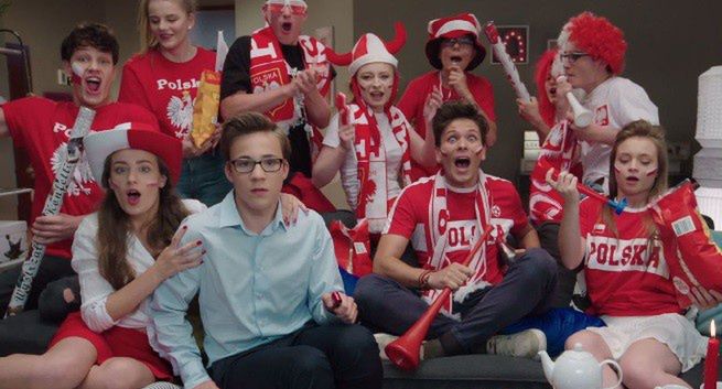 „Barwy szczęścia” z akcją „Barwna Strefa Kibica” na mundialu Rosja 2018 (wideo)