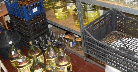 Hrubieszów: Bimbrownia zlikwidowana. 171 litrów nielegalnego alkoholu