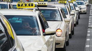 Sprawdzili taksówki "na aplikację". Posypały się mandaty