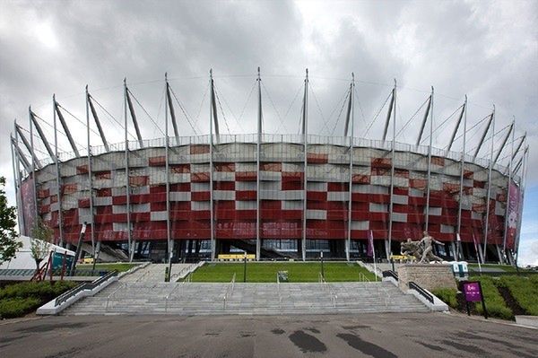 Największy w Polsce zlot foodtrucków na PGE Stadionie Narodowym w Warszawie