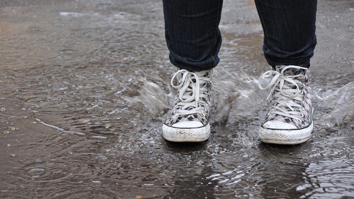 Suszarka do butów. W ten sposób wysuszysz je w zaledwie pięć minut!