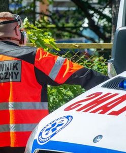 Jarocin. Córka wezwała służby. Ojciec martwy, matka umierająca