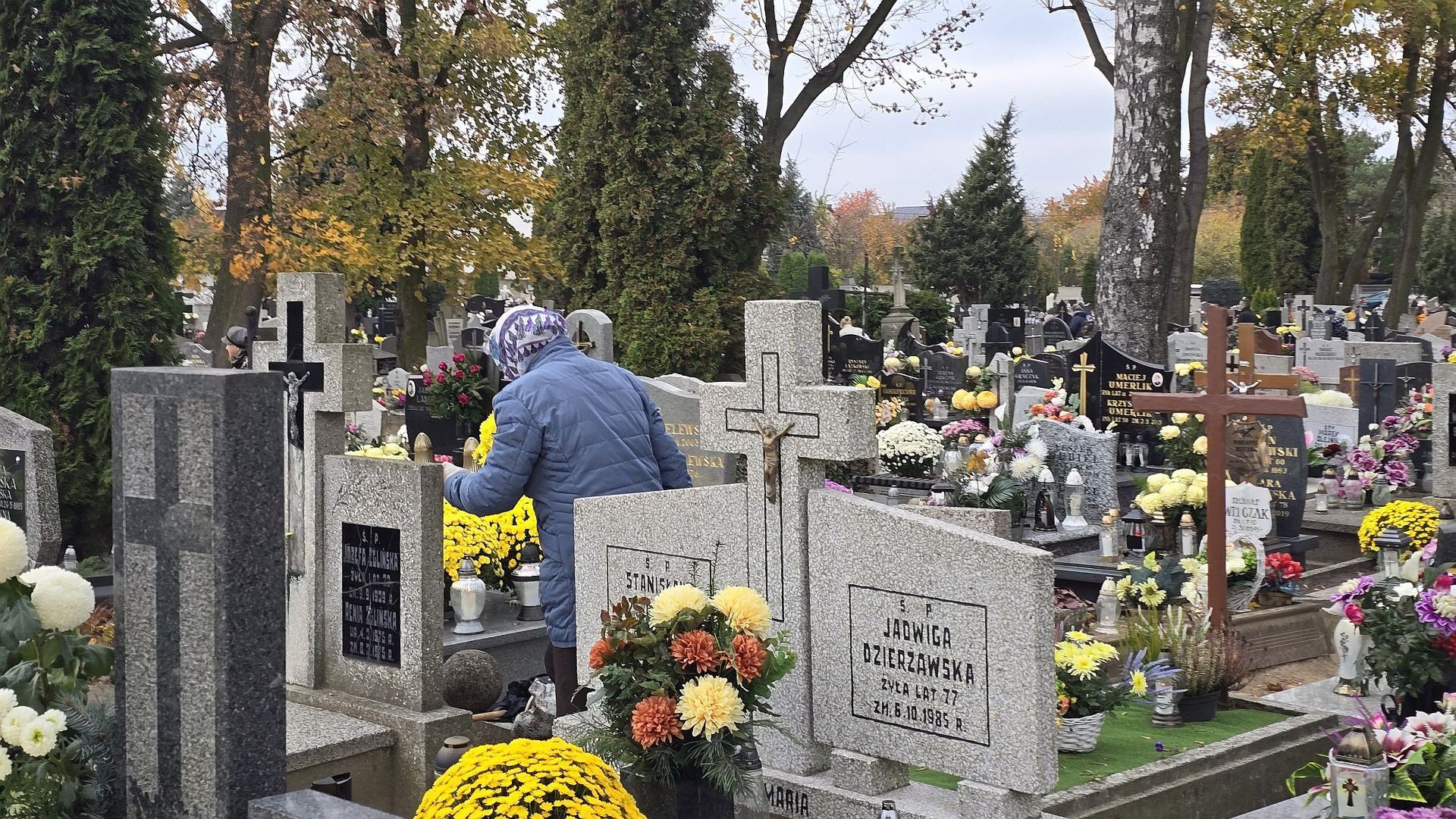 1 listopada 2024 na cmentarzy parafialnym w Aleksandrowie Kujawskim