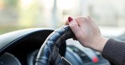 Kobiety są lepszymi kierowczyniami. "Przekłada się to na rosnącą liczbę zawodowych kierowczyń"