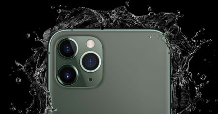 iPhone 11 Pro złapany na gorącym uczynku. Nieproszony zbiera informacje o położeniu