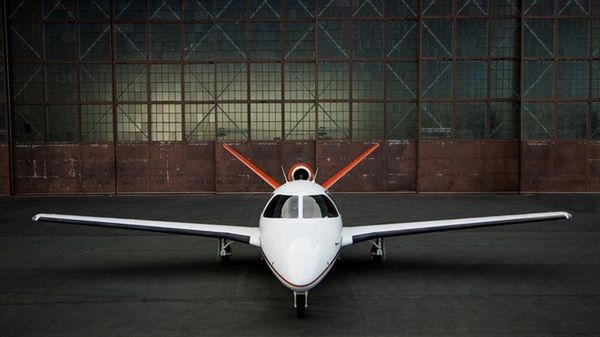 Eclipse 400 samolot przyszłości 1